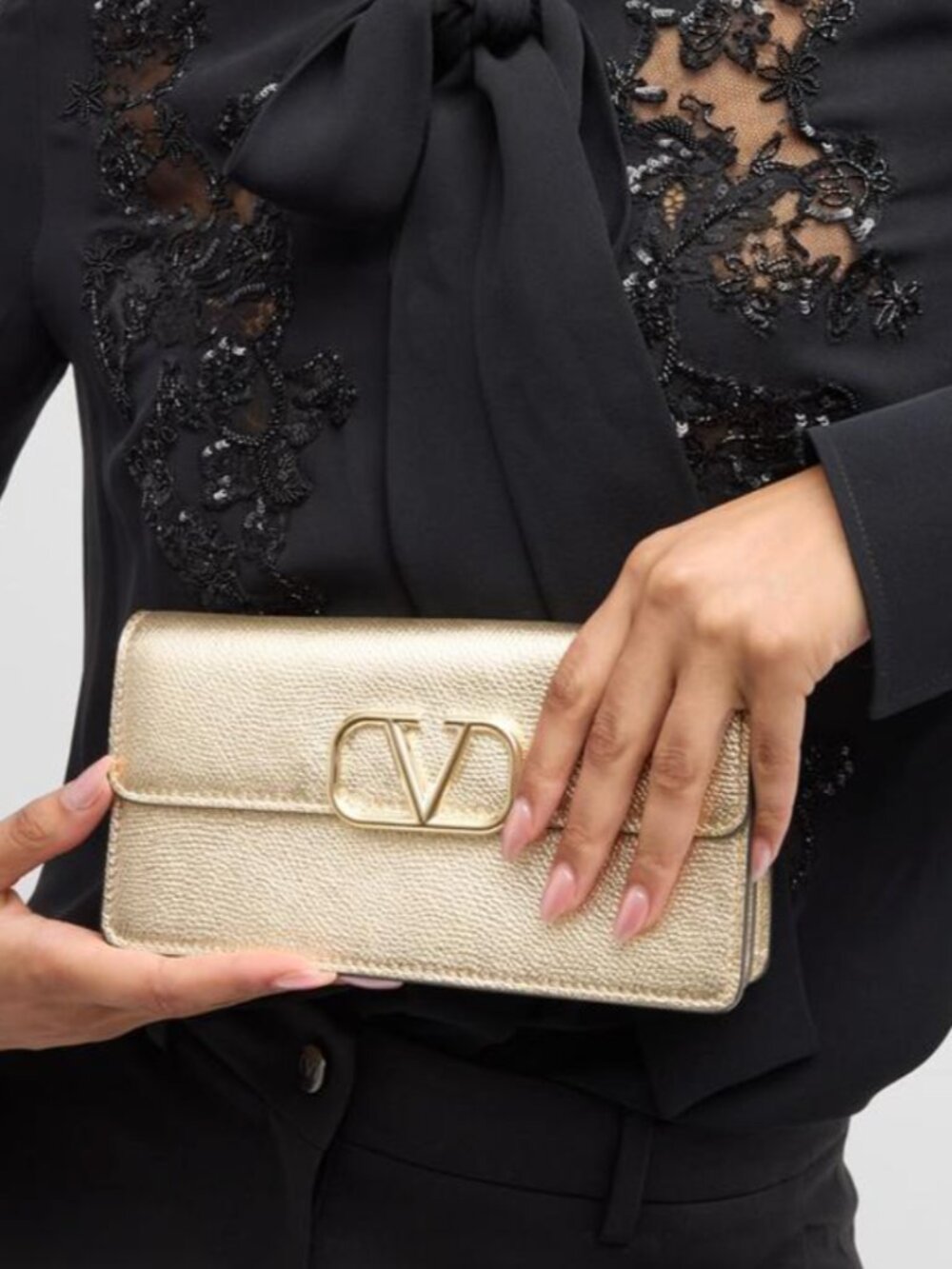 Valentino VLOGO Signature Metallic Leather Wallet on Chain (Gold)